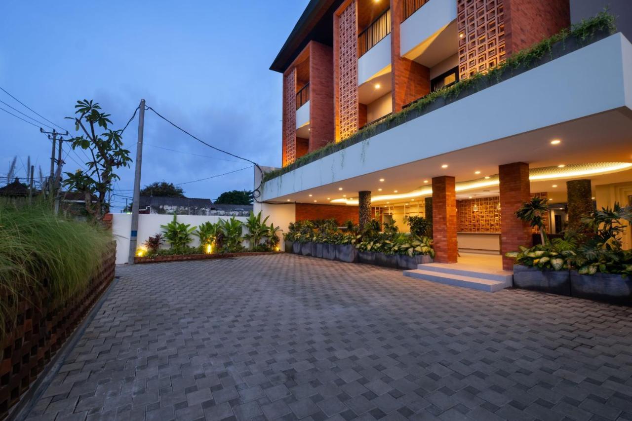 Aralea Coliving Hotel Denpasar  Exterior photo